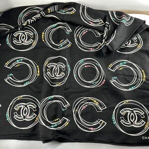 Chanel shawl